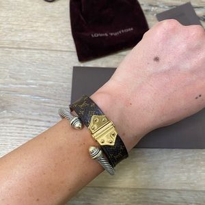 Louis Vuitton Nano Monogram bracelet
